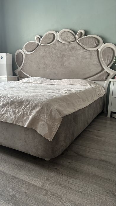 Кроват с матрасом