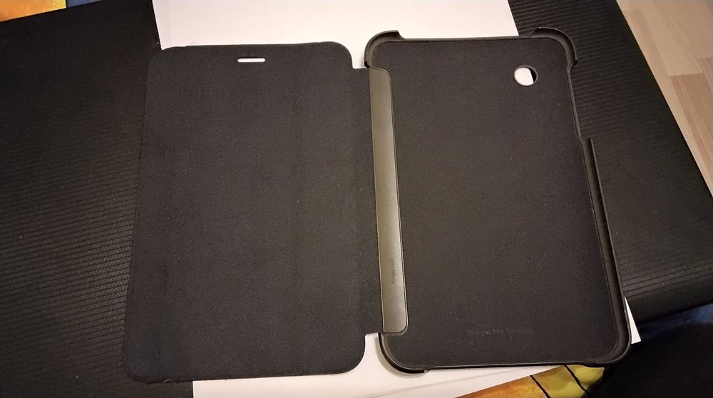 Vând husa tableta Samsung galaxy tab 2