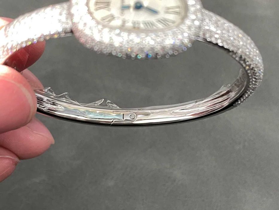 Cartier baignoire Часовници