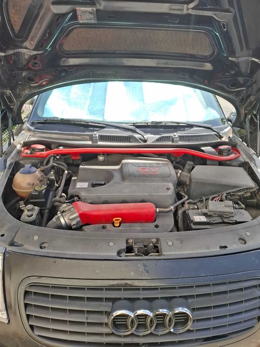 Vand AUDI TT negru