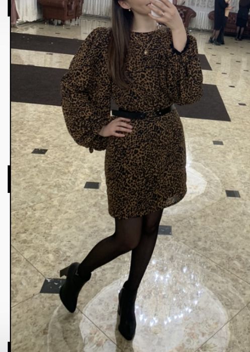 Продам платье отличного качество