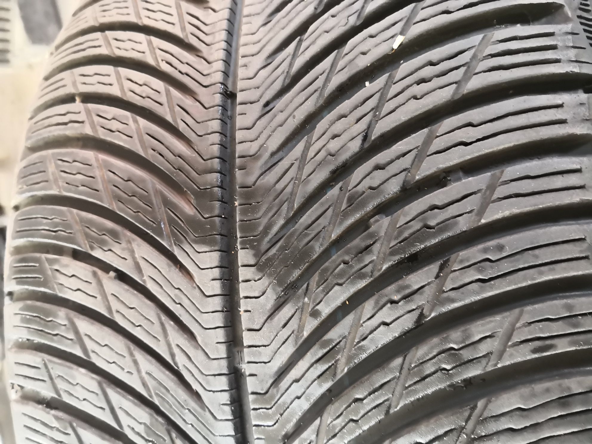 245 40 18 цола гуми Michelin dot 21