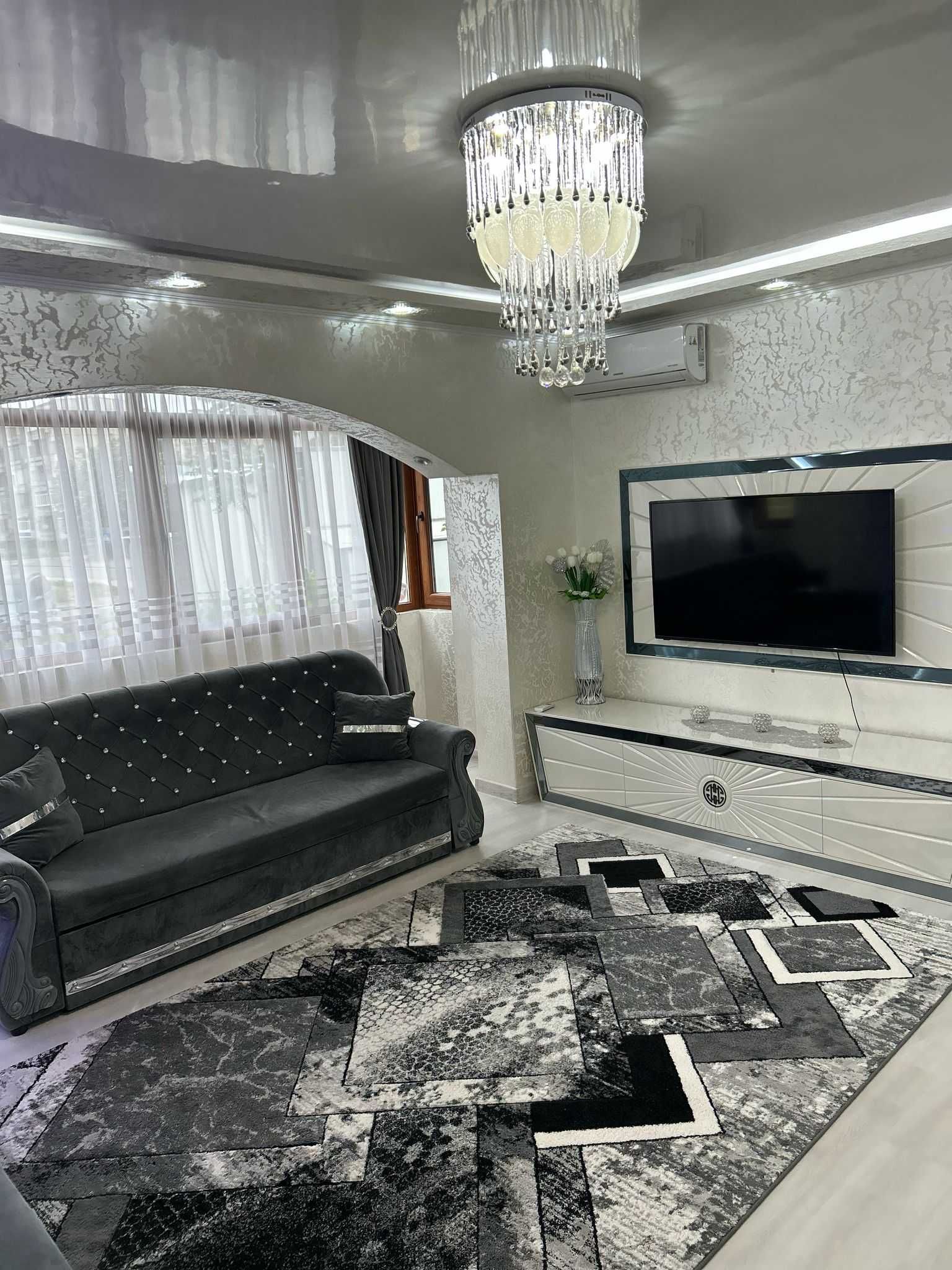 Продава се апартамент в Пловдив кв изгрев 82 кв след основен ремонт