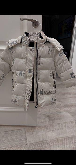 Куртка для девочек