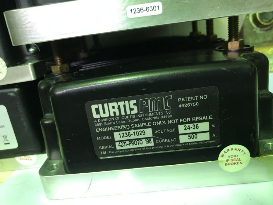 Regulatorul de viteză programabil Curtis 1215-8307