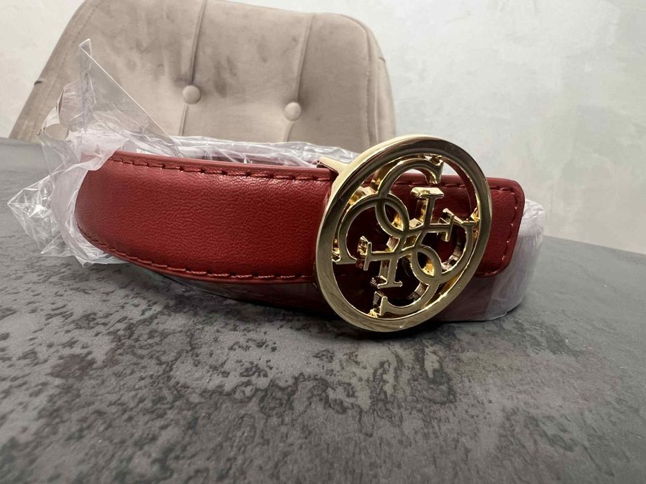 Червен/ бордо колан Guess