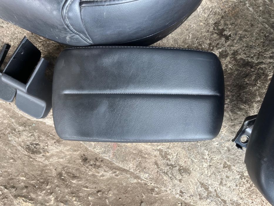 На части Mazda CX7 CX-7 Facelift 2.2CD Салон кожа електрически подгрев