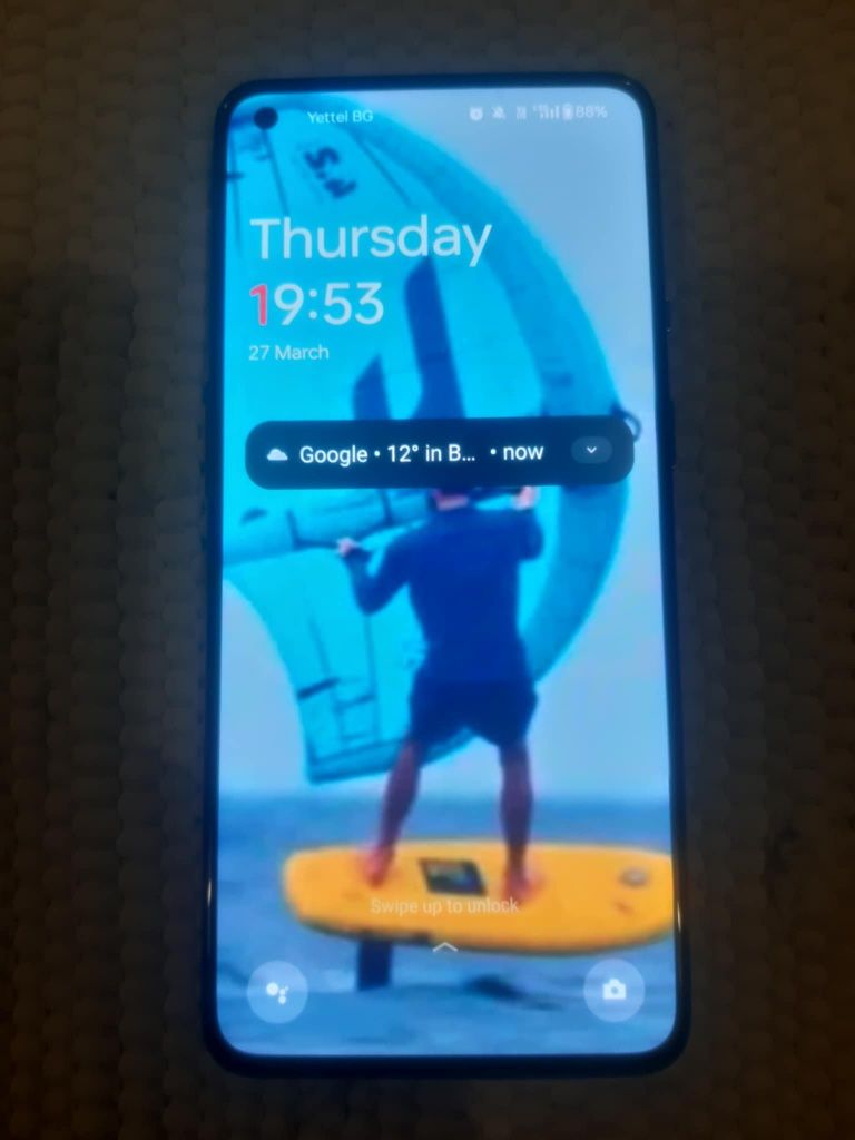 Телефон One plus 9 модел LE2113
