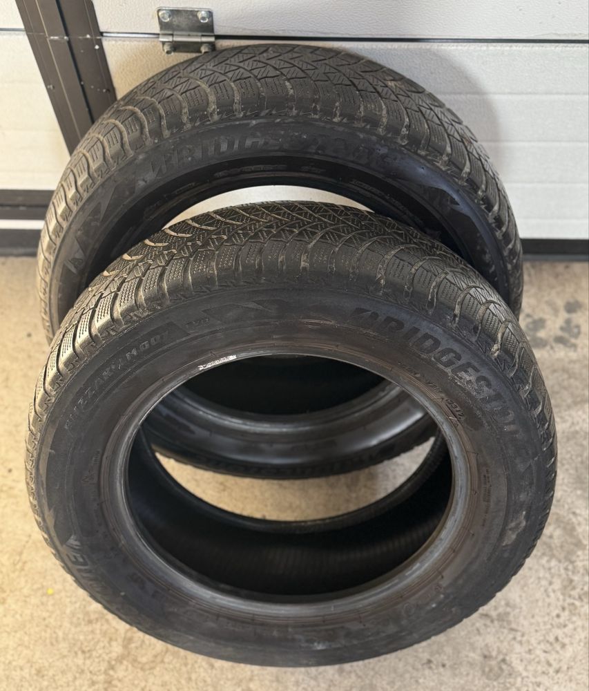 Vând Cauciucuri Vara - Iarna / 195/65/R15 / Michelin