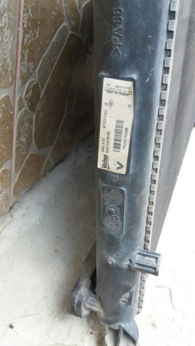 Radiator dacia logan 1.5 dci euro 3 si 4 apa original