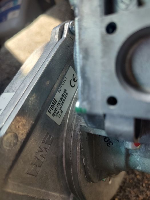 Vând ventilator Fime,ptr Vaillant Boiler Fan Ebmpapst & Honeywell VK81