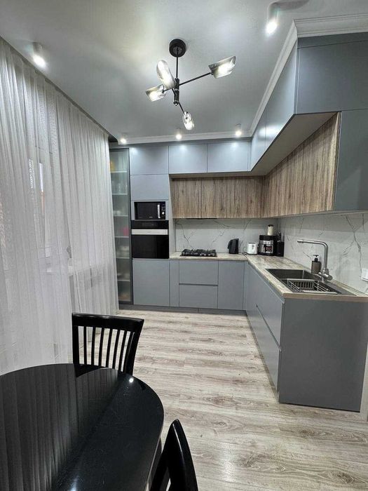 Продам стильную квартиру в Береке