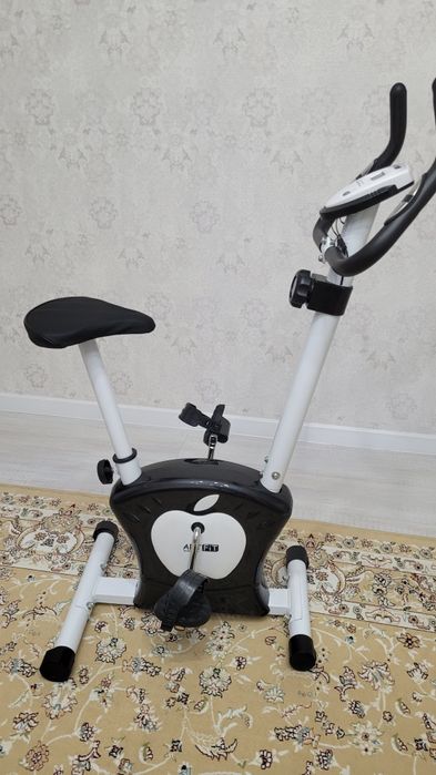 Велотренажер- новый