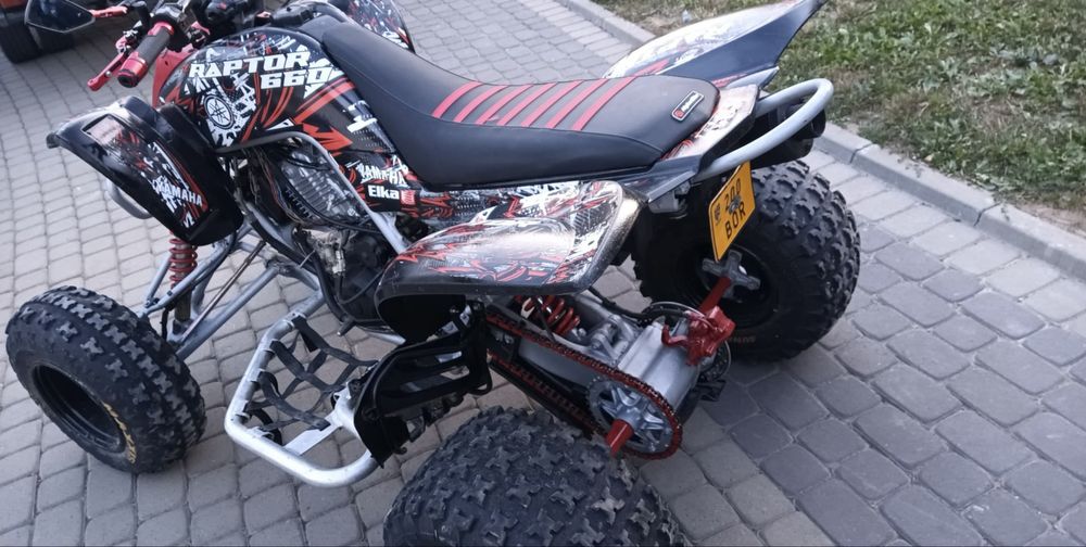 Yamaha raptor 660