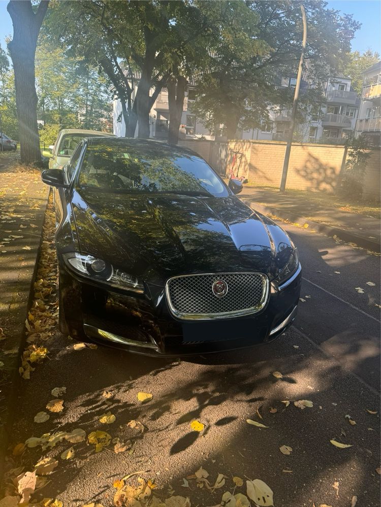 Jaguar XF 2.2 Motorina