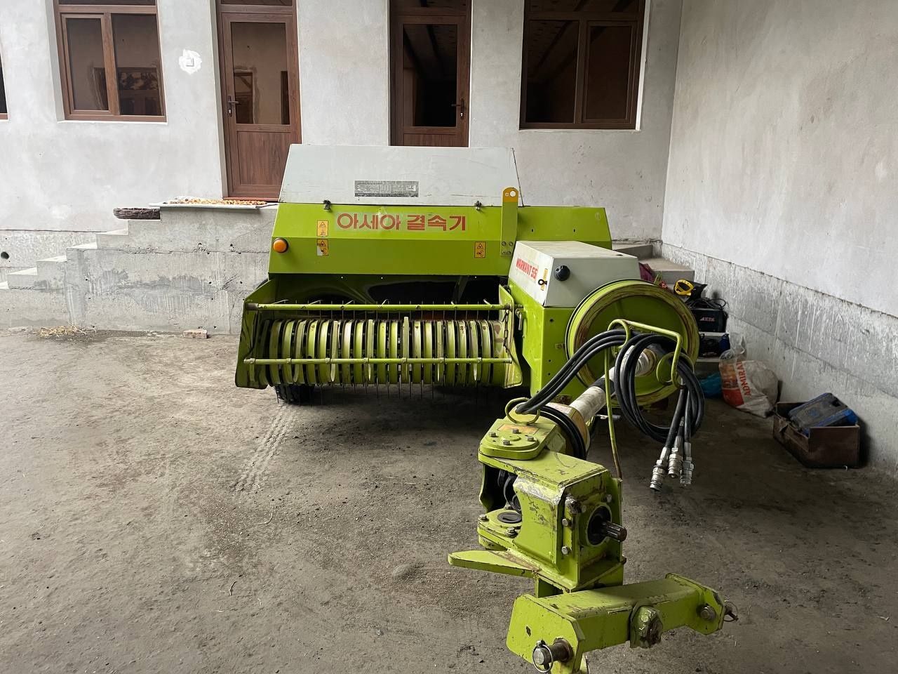 Claas markant 55