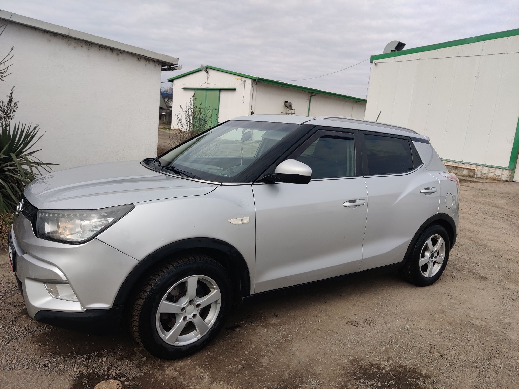 Vând Ssangyong Tivoli 1,6 benzina +gpl