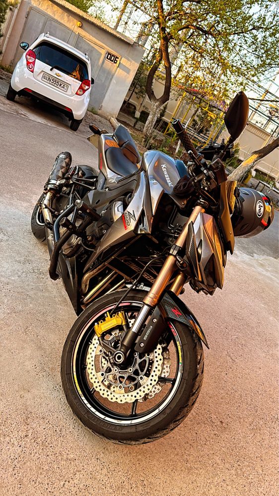 SOTILADI!!! Kawasaki Z 1000