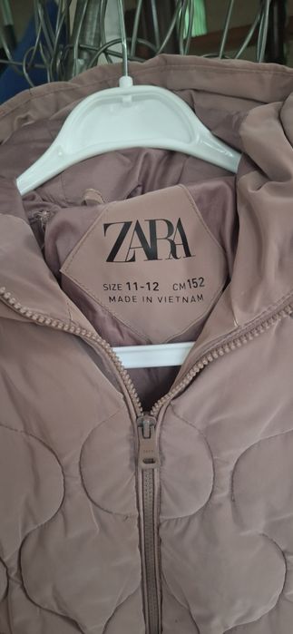 Четири броя якета..