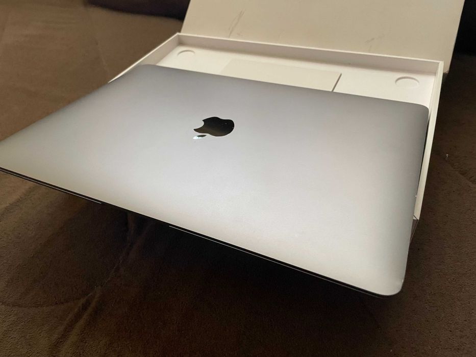 13" Core i5 MacBook Air А1932 (2019) Space Grey