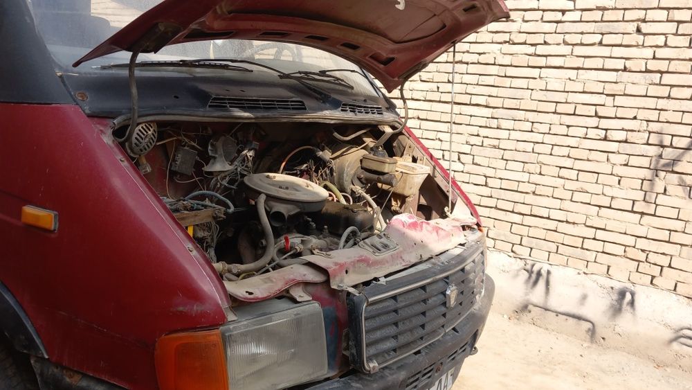 Gazel zavodskoy holatda