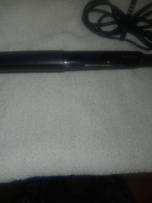 Утюжок Babyliss Paris