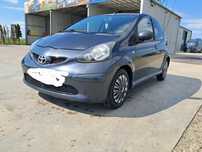 Vând toyota aygo 1.0 benzină ,Citroen c1 ,peugeot 107