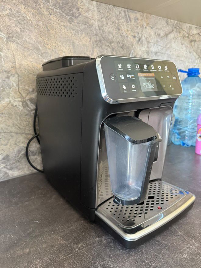 Philips 5400 LatteGo кафе машина/автомат