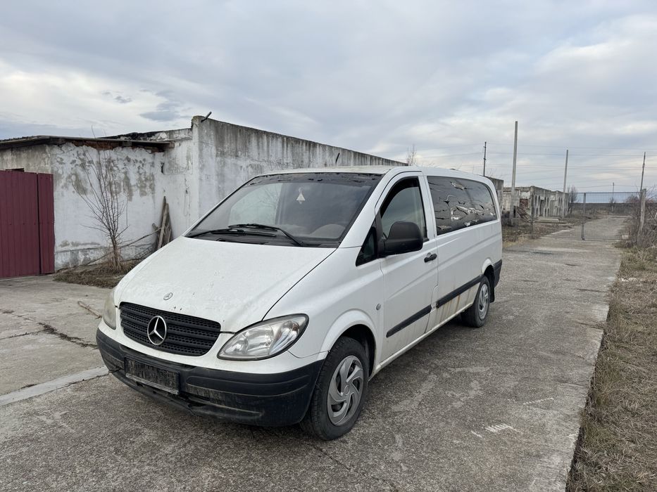 Dezmembrez Mercedes Vito w639