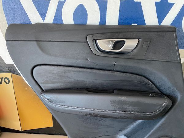 Fata de usa stanga spate VOLVO XC60 2018+ 31446176/30747755