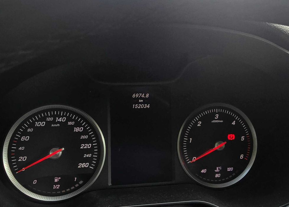 Mercedes C200 152.000km 2015
