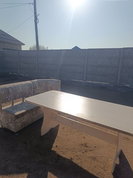 Срочно продаю кухный мебель