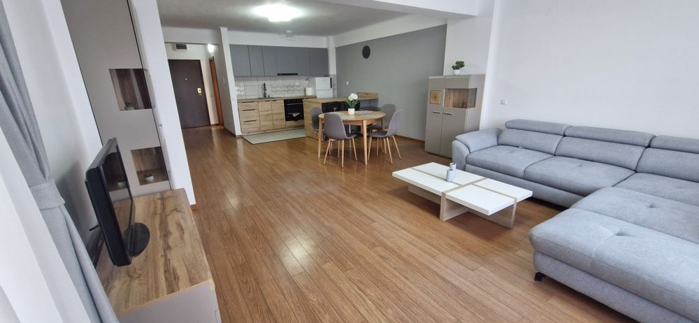 Vând apartament in LUCEAFĂRUL Oradea  2 camere 70 mp