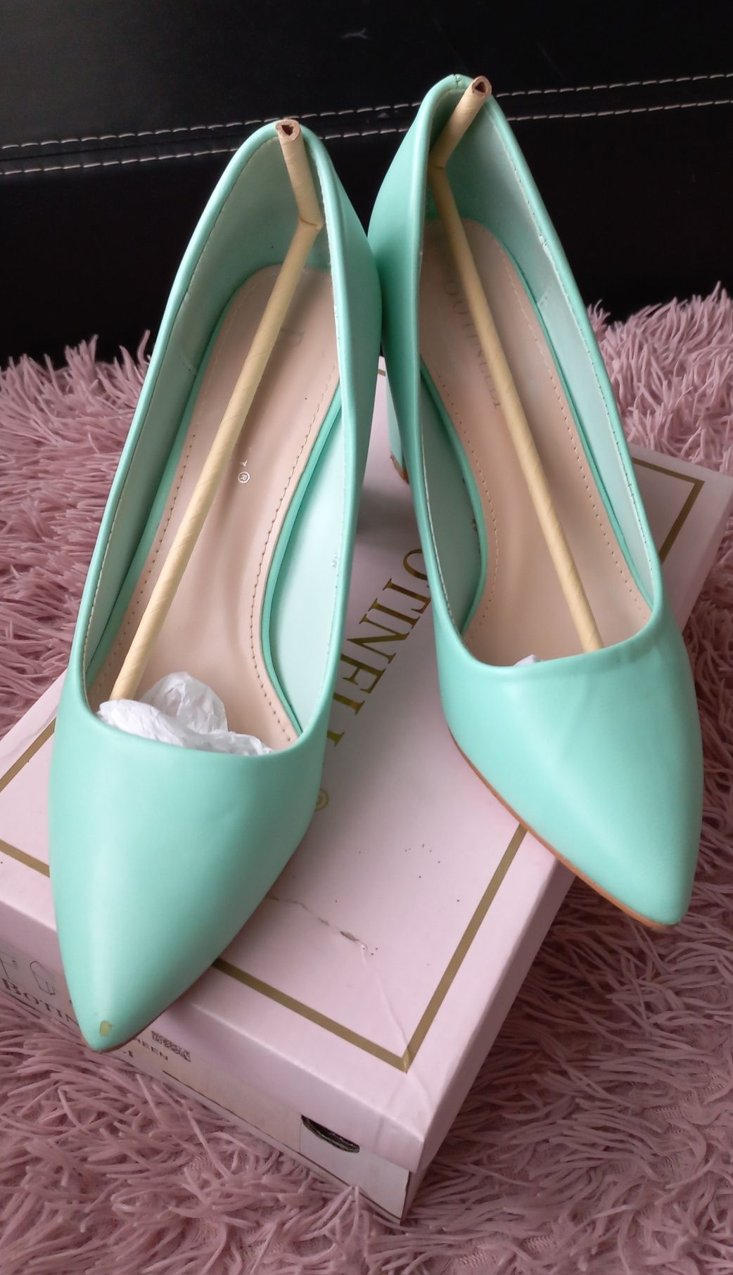 Pantofi verzi cu toc gros de 8 cm