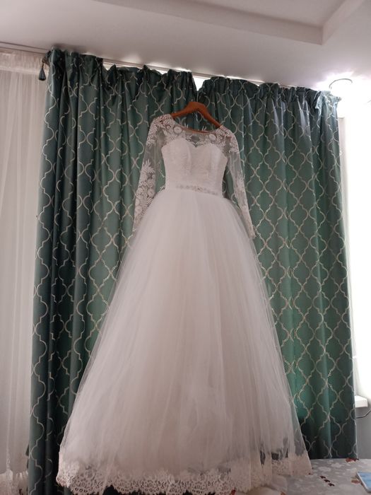 Свадебные платья