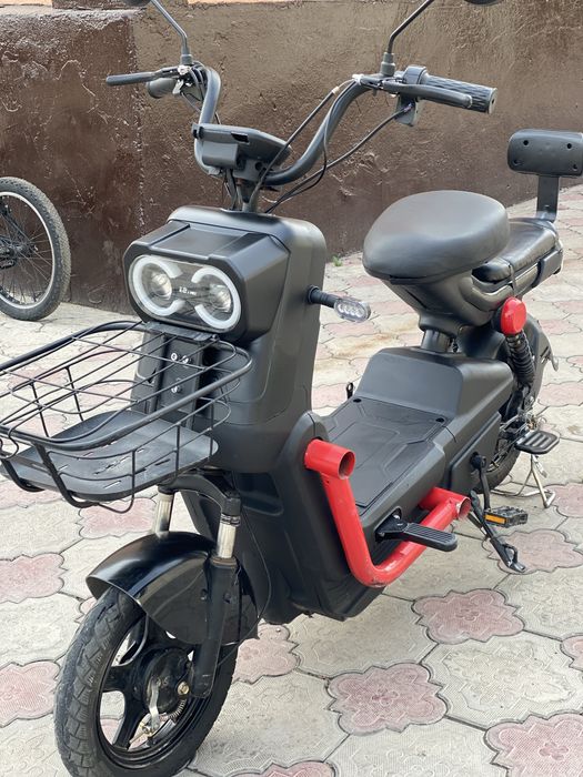 продам электроскутер танк