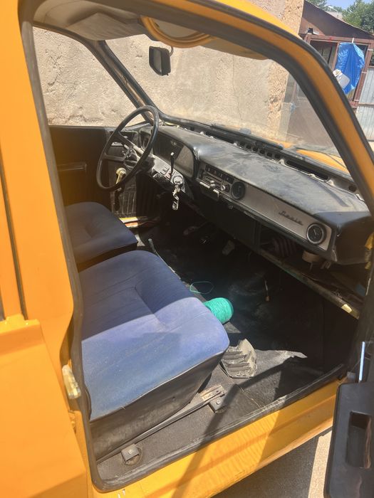 Vand dacia 1410.