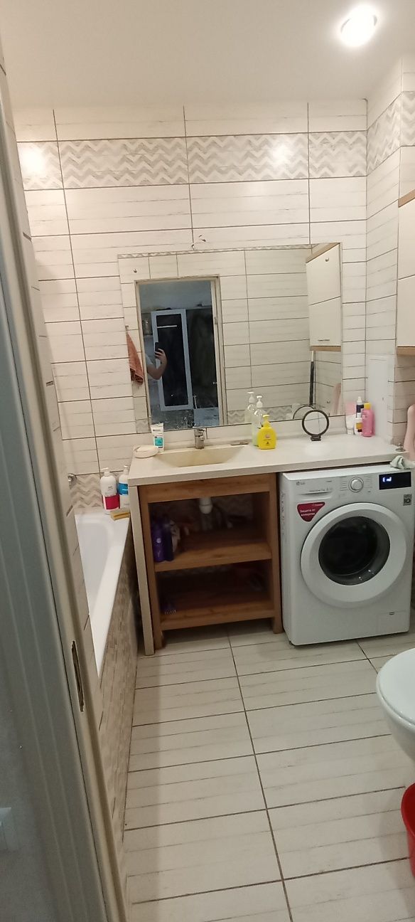 Продам 1 комн.кв  5 мкр.