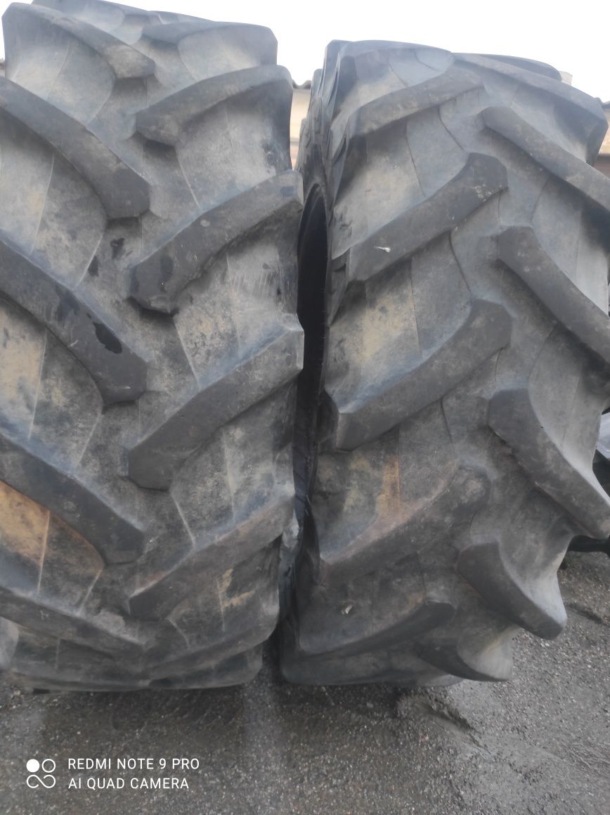 Vând anvelope agricole 420/70r30 (14,9r30) PIRELLI