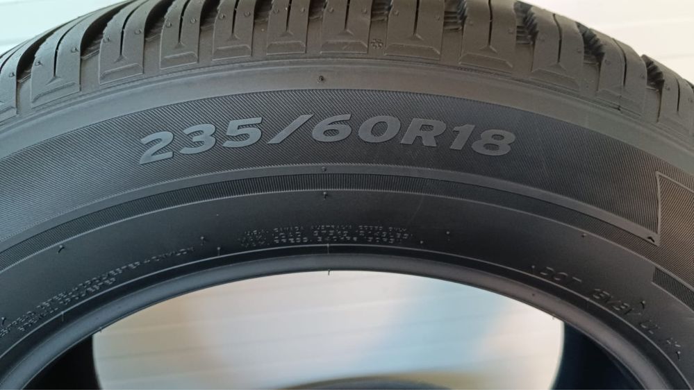 4бр всесезонни гуми 235/60/18/Hankook kinenrgy 4s2x/dot2124/6.3мм