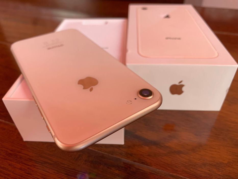 iPhone 8 Gold 64GB impecabil