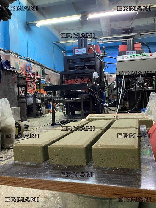 ERMANI vibro-70AT - presa vibranta pentru pavaj, blocuri, borduri