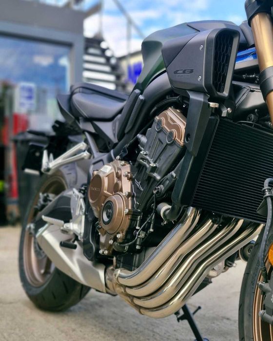 Honda CB650R model 2025 nou - livrare stoc EST BIKE