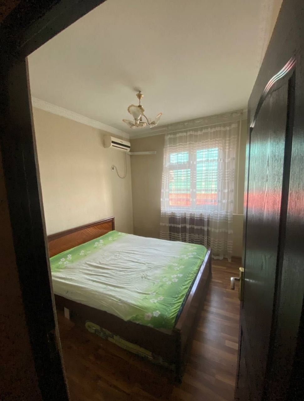 Продаётся на М.Горького 2ком