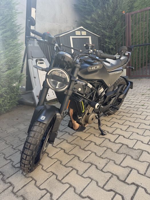 Husqvarna Svartpilen 401 - 2022