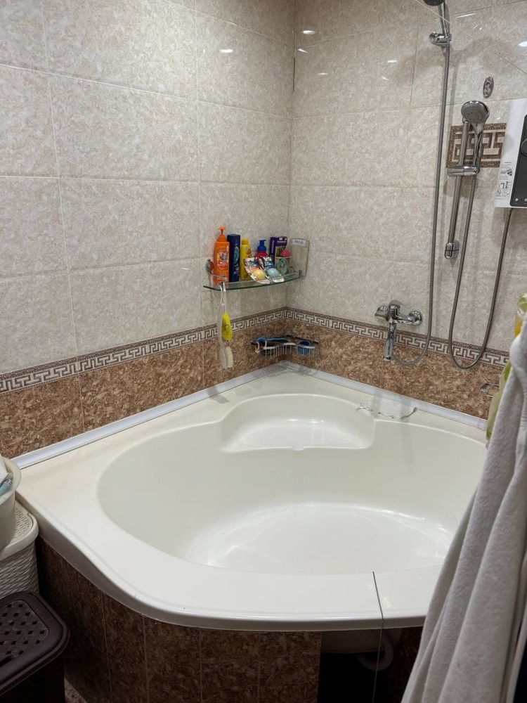 Квартира 3 комнатное