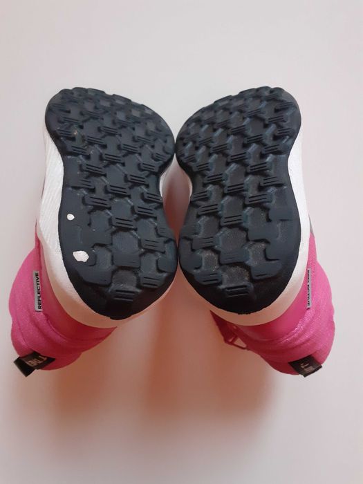 Яке 2/3 години и ботуши 22 Adidas