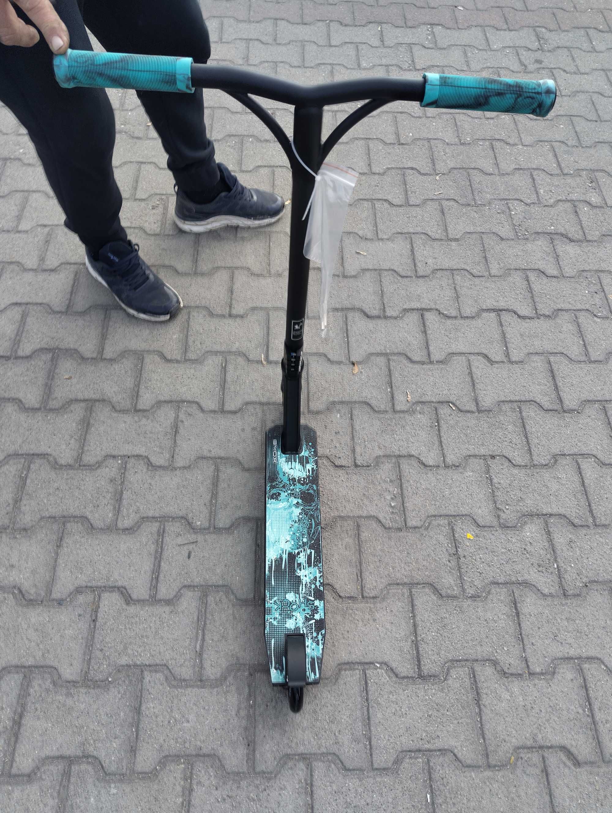 BYOX Детска тротинетка stunt SHOCK син