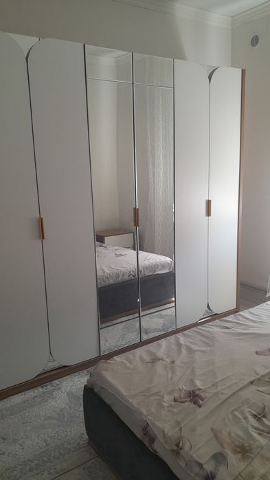 Продам спальни гарнитур в отличном состоянии.