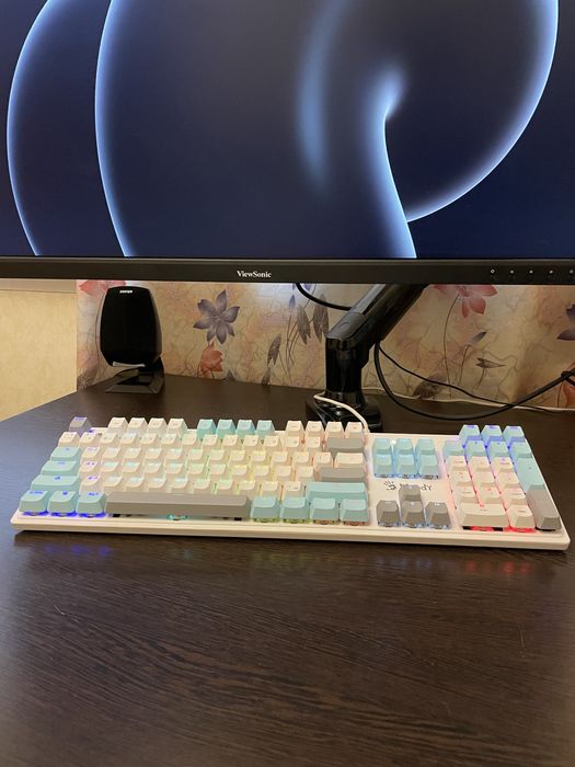 Клавиатура A4Tech Bloody S510R белая